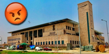 YSRCP Govt crossing Lakshman Rekha and is on a collision course with the judiciary!?