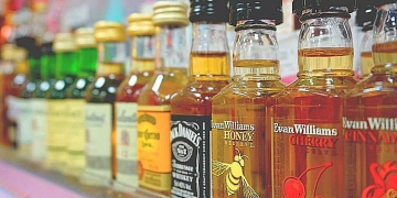 Excise law amendment to curb liquor smuggling in AP