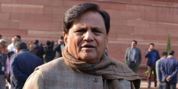 Senior Congress leader Ahmed Patel passes away