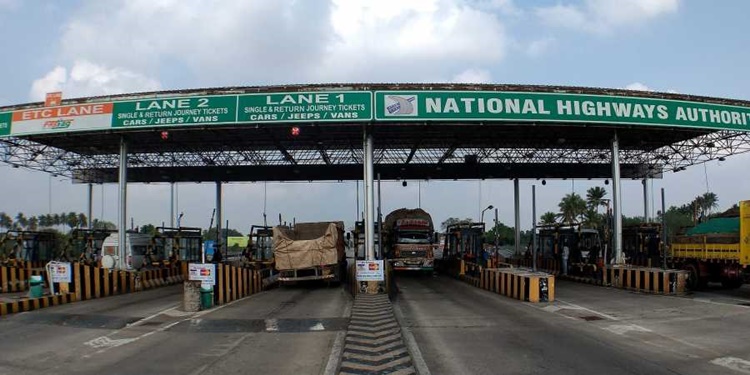 Toll war between YSRCP MP and MLA