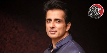 Sonu Sood crowns Twitter Star status!