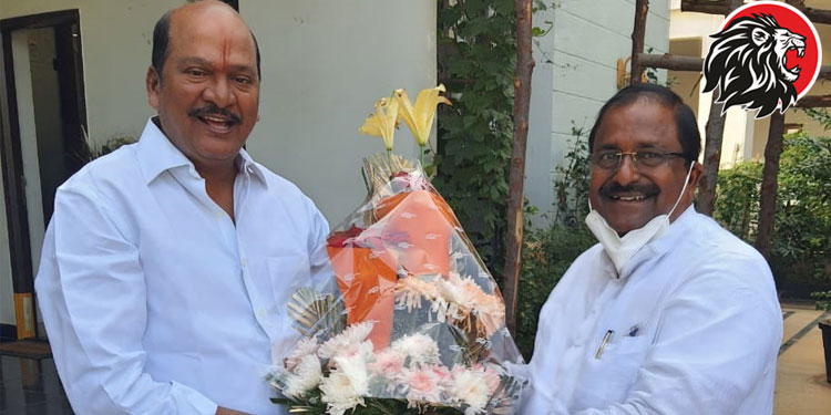 Somu Veerraju meets Nata Kireeti
