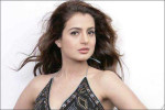 Ameesha Patel oozes oomph!