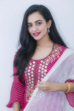 Nusraat Faria oozes oomph!
