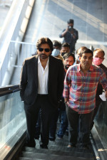 Pawan Kalyan Travels in Hyderabad Metro to Shoot for Vakeel Saab