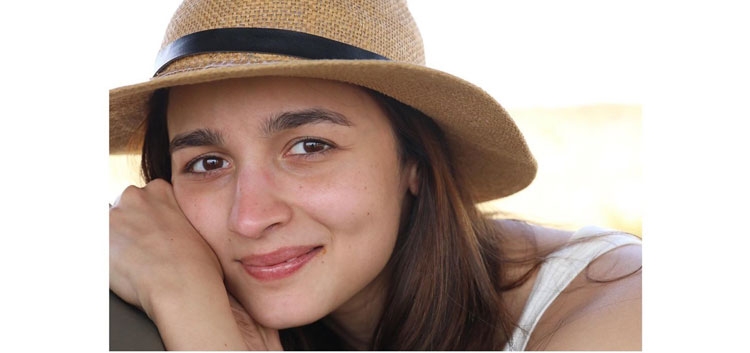 Alia Bhatt to Sing a Song RRR Movie