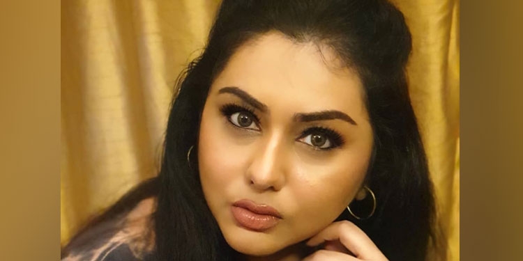 Actress Namita
