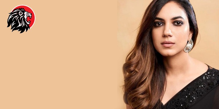 ritu varma in black saree