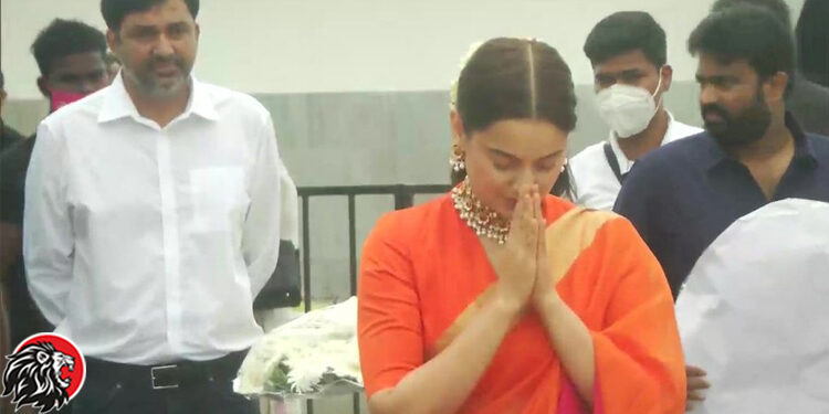 Kangana Ranaut Visits Jayalalita Ghat