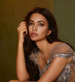 Happy Birthday Kriti Kharbanda, An Epitome Of Beauty And Grace!