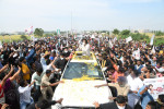 Pawan Kalyan tour in flood affected areas-1